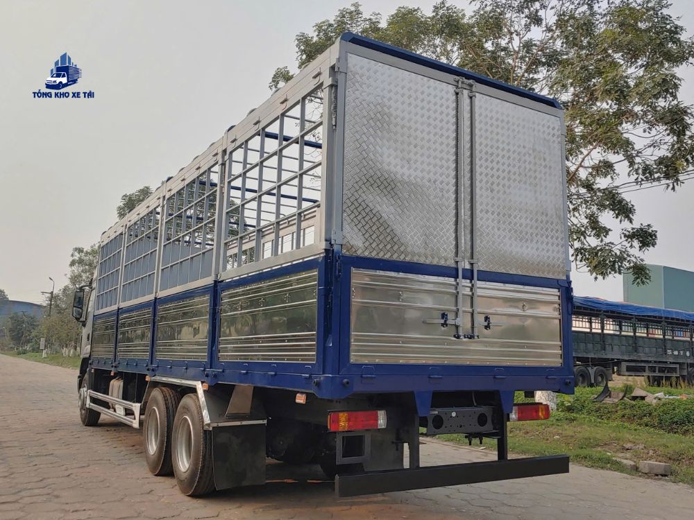 CHENGLONG 3 CHÂN H5 270HP CẦU THẬT THÙNG BẠT MỞ VĨ 2M52
